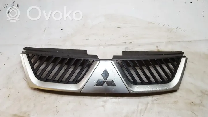 Mitsubishi Outlander Grille de calandre avant 7540A037ZZ