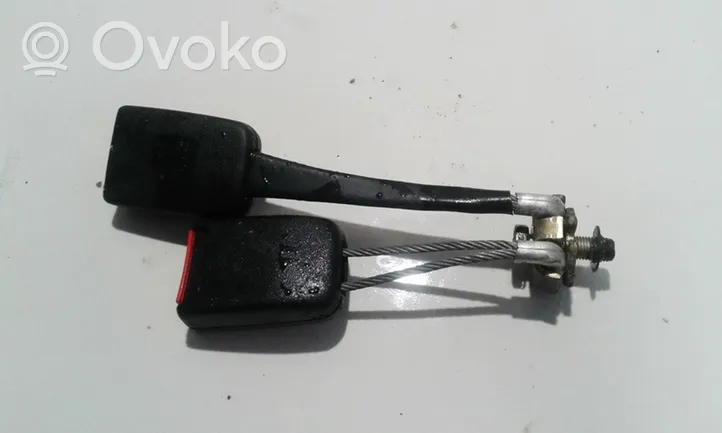 Volkswagen PASSAT B5 Klamra tylnego pasa bezpieczeństwa 3B0857739A