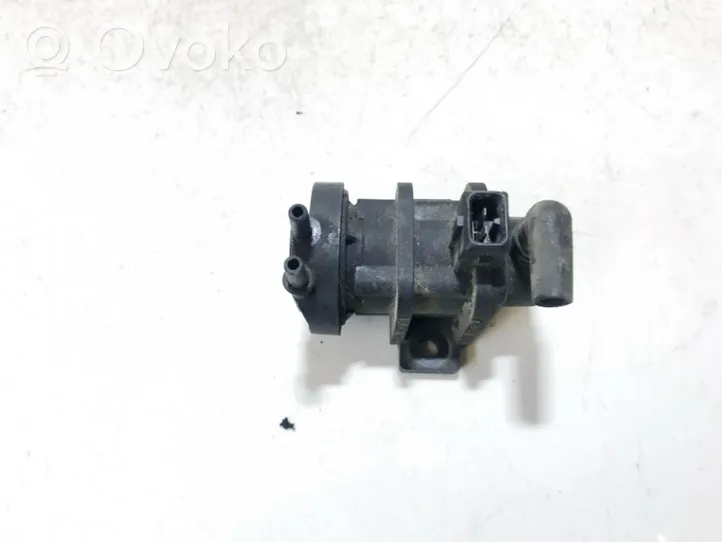 Opel Sintra Turboahtimen magneettiventtiili 4522371