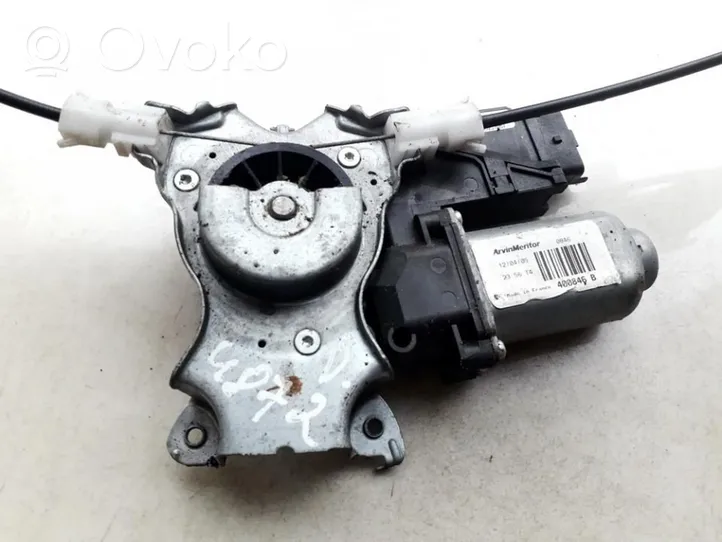 Nissan Pathfinder R51 Motorino alzacristalli della portiera anteriore 13251067