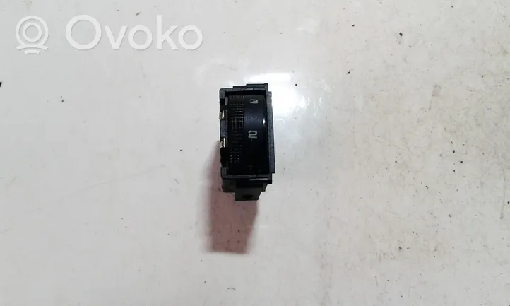 Volkswagen Vento Interruptor de control de altura del faro delantero 1H6941333