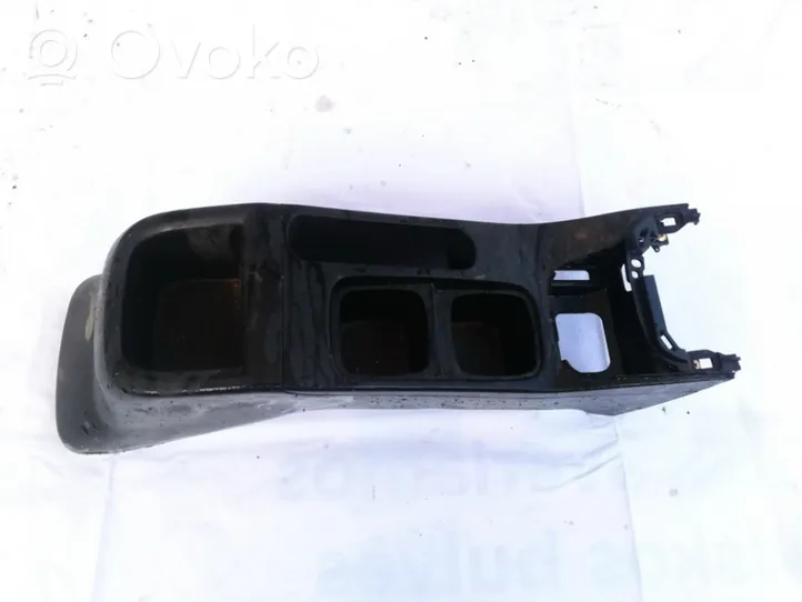 Suzuki Vitara (LY) Inne części wnętrza samochodu 7585154p0