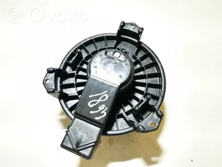 Toyota Yaris Mazā radiatora ventilators av2727000301