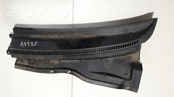 Toyota Corolla Verso AR10 Garniture d'essuie-glace 557820f030