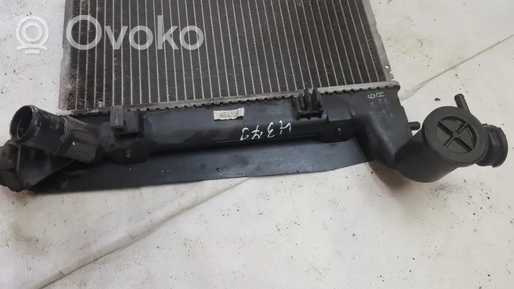 Toyota Corolla Verso AR10 Radiateur de refroidissement 