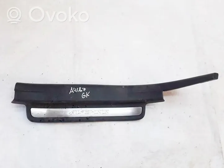 Toyota Avensis T250 Rear sill trim cover 6791805040