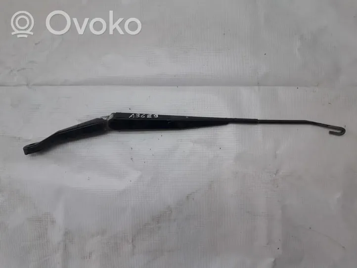 Honda CR-V Front wiper blade arm s9aedr