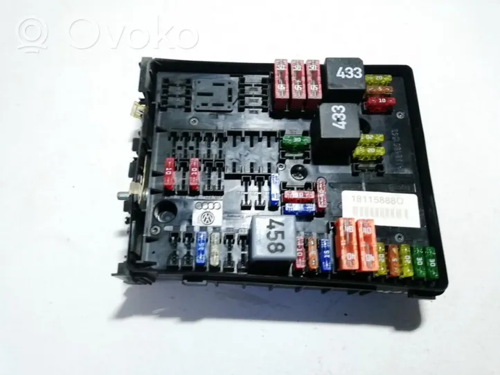 Volkswagen Golf V Fuse box set 18115888o