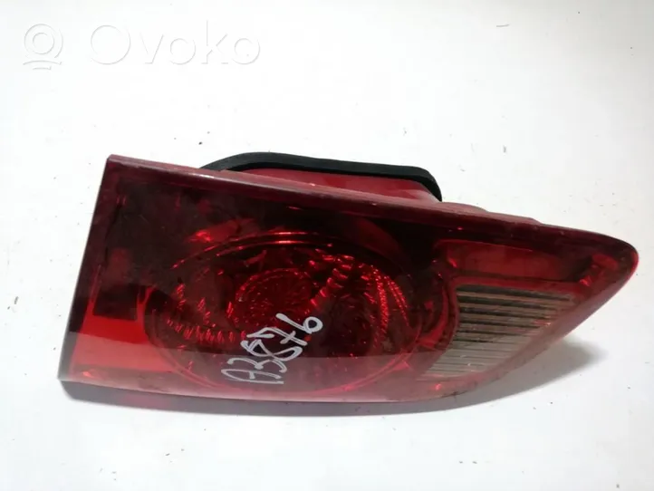 Hyundai Santa Fe Lampy tylnej klapy bagażnika 924062b000