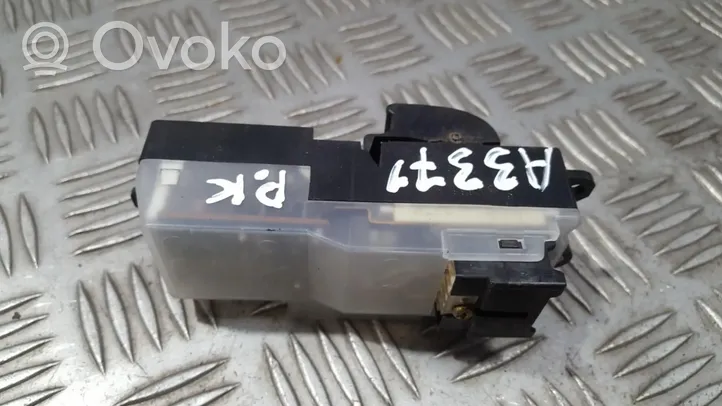 Mitsubishi Space Runner Electric window control switch 8861Z79