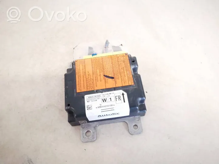 Nissan Qashqai Oro pagalvių valdymo blokas 988204eh0c