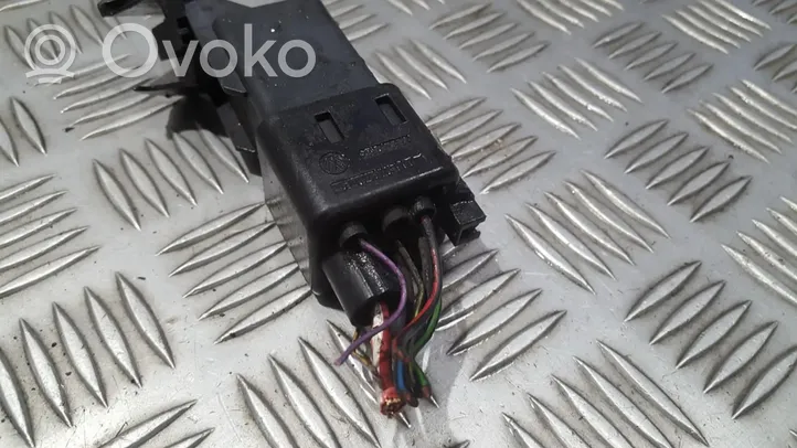 Volkswagen Golf Plus Przekaźnik / Modul układu ogrzewania wstępnego 0522120505