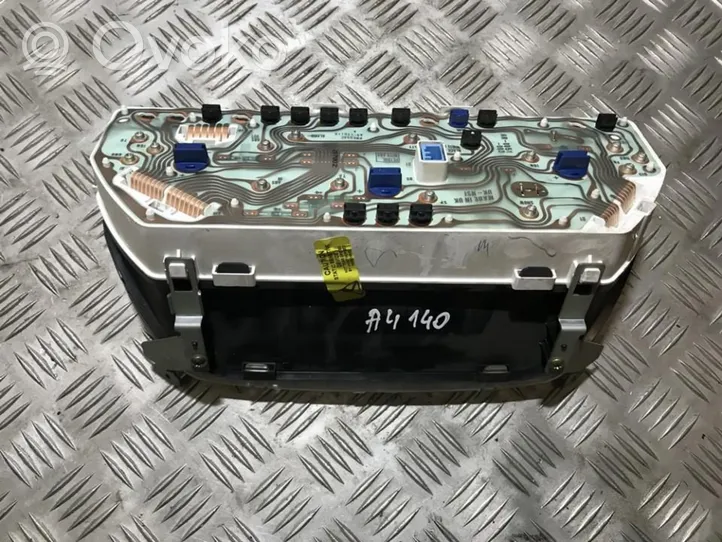 Rover 25 Spidometrs (instrumentu panelī) ar0051004