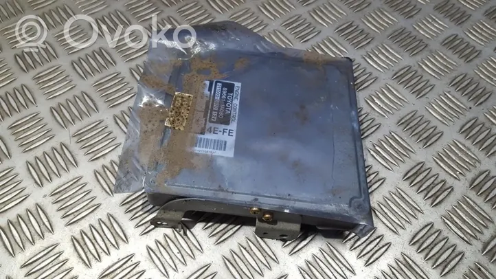 Toyota Corolla E100 Calculateur moteur ECU 896111A080