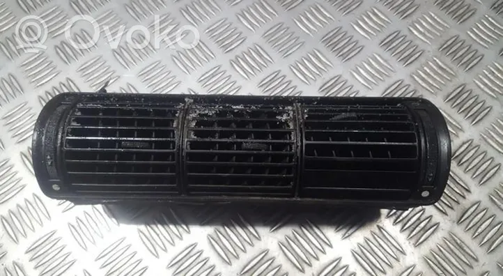 Audi A4 S4 B5 8D Griglia di ventilazione centrale cruscotto 8D0820951