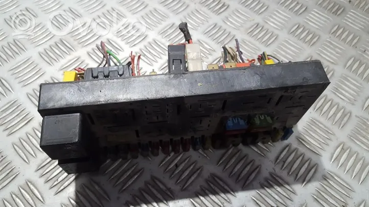 Audi 80 90 B3 Fuse box set 443941822a