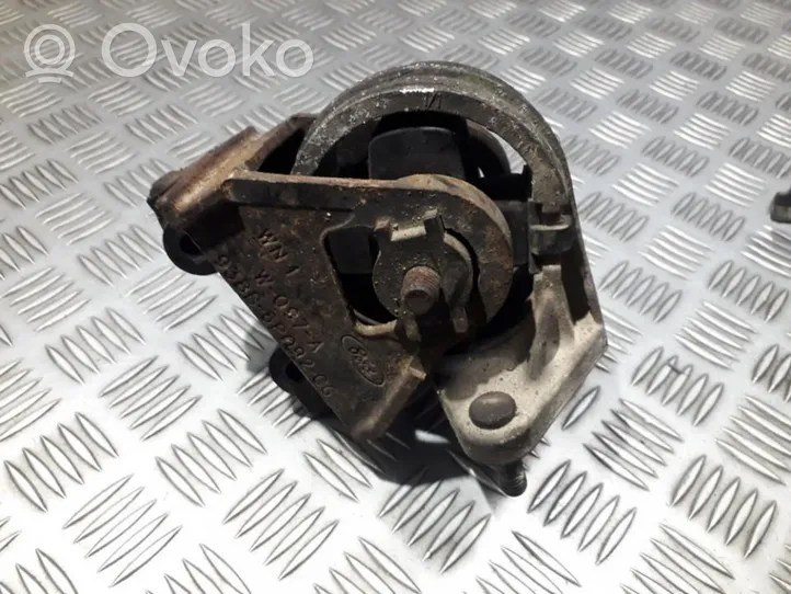 Ford Mondeo MK II Soporte de montaje del motor 98bb6p020aa