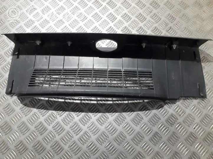 Mitsubishi Colt Kita bagažinės apdailos detalė mr951556