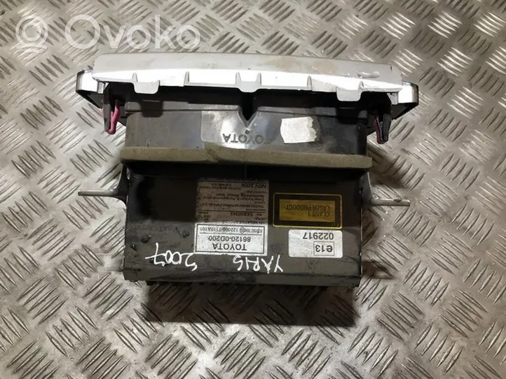 Toyota Yaris Radio/CD/DVD/GPS-pääyksikkö 861200d200