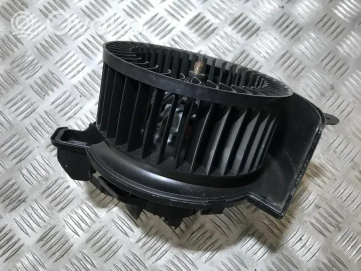 Opel Zafira B Heater fan/blower d9376006