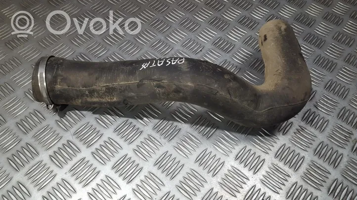 Volkswagen PASSAT B3 Tube d'admission de tuyau de refroidisseur intermédiaire 357129627