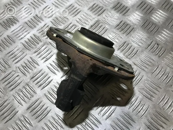 Renault Clio I Supporto di montaggio del motore 7700795685