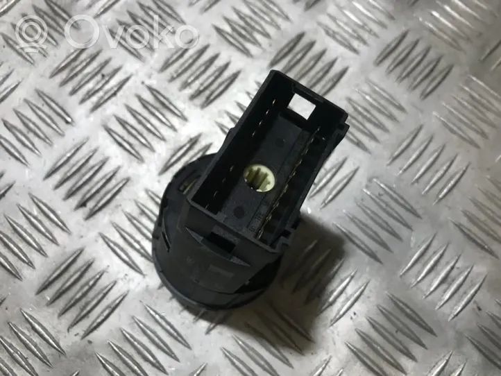 Volkswagen Polo Light switch 6q0941531b