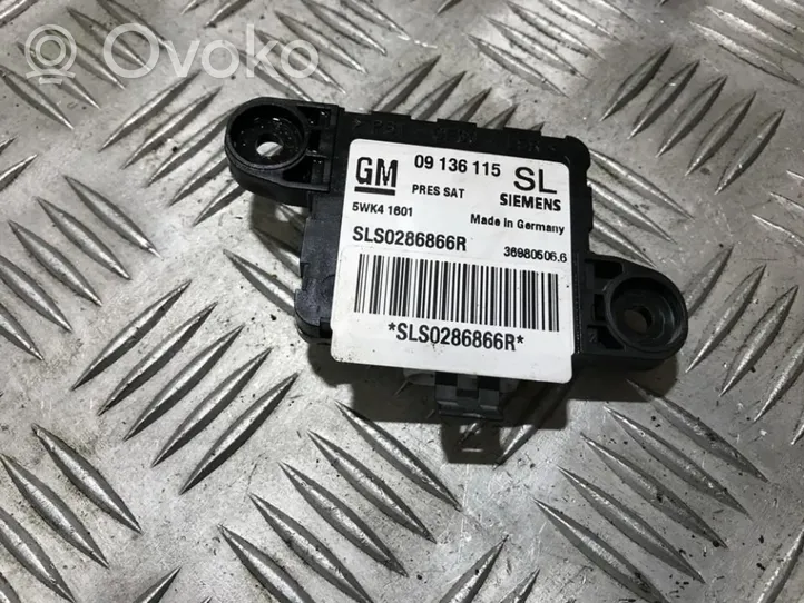 Opel Vectra B Sensore d’urto/d'impatto apertura airbag 09136115