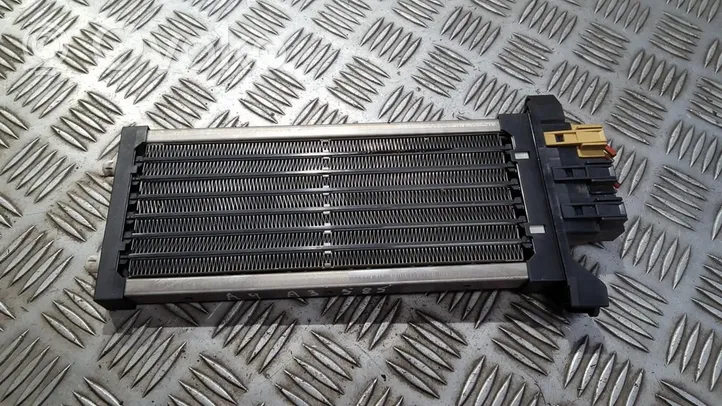 Audi A4 S4 B6 8E 8H Radiateur électrique de chauffage auxiliaire 4b2819011