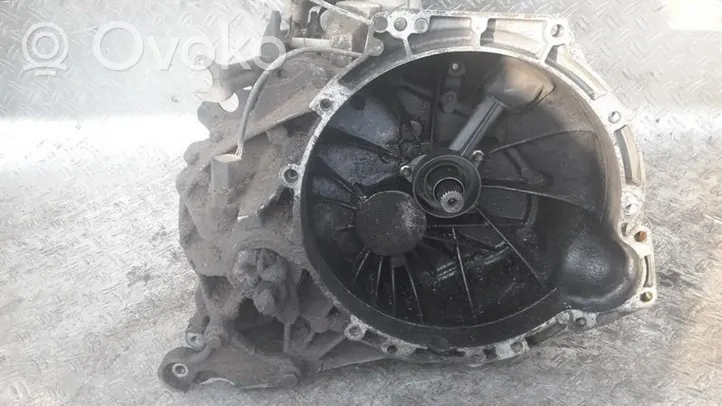 Ford Focus Manual 5 speed gearbox xs4r7f096