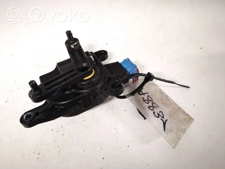 Hyundai Sonata Air flap motor/actuator d332dc4aa