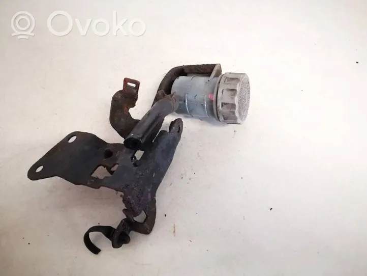 Honda Civic Brake fluid reservoir 