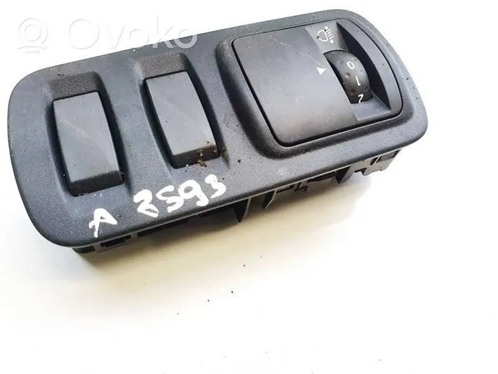 Renault Kadjar Bouton commande réglage hauteur de phares 251635477r