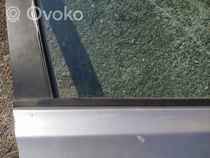 Nissan Qashqai Rivestimento modanatura del vetro della portiera anteriore 