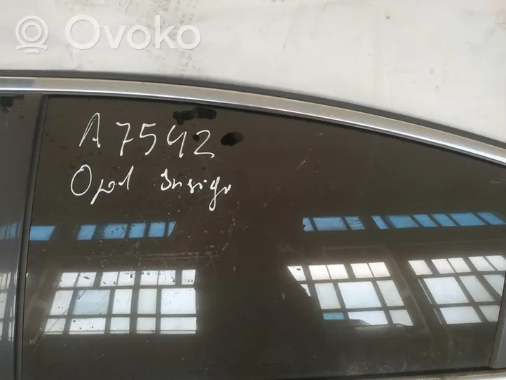 Opel Insignia A Vetro del finestrino della portiera posteriore 