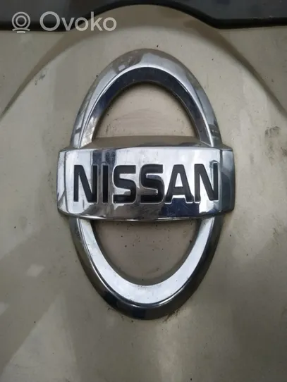 Nissan Murano Z50 Mostrina con logo/emblema della casa automobilistica 