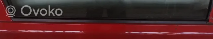 Nissan Micra Priekinių durų stiklo apdaila 