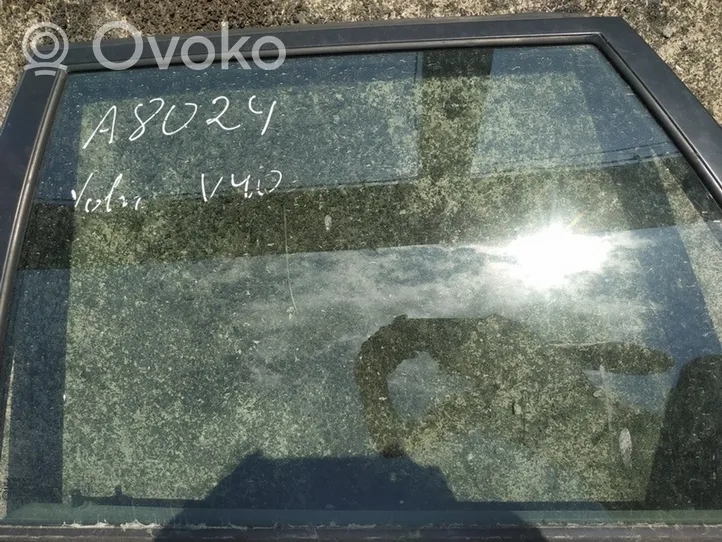 Volvo S40, V40 Vitre de fenêtre porte arrière 