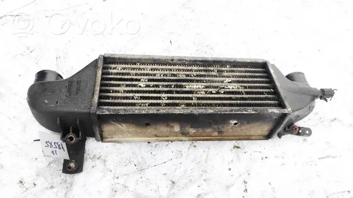 Ford Focus Chłodnica powietrza doładowującego / Intercooler 