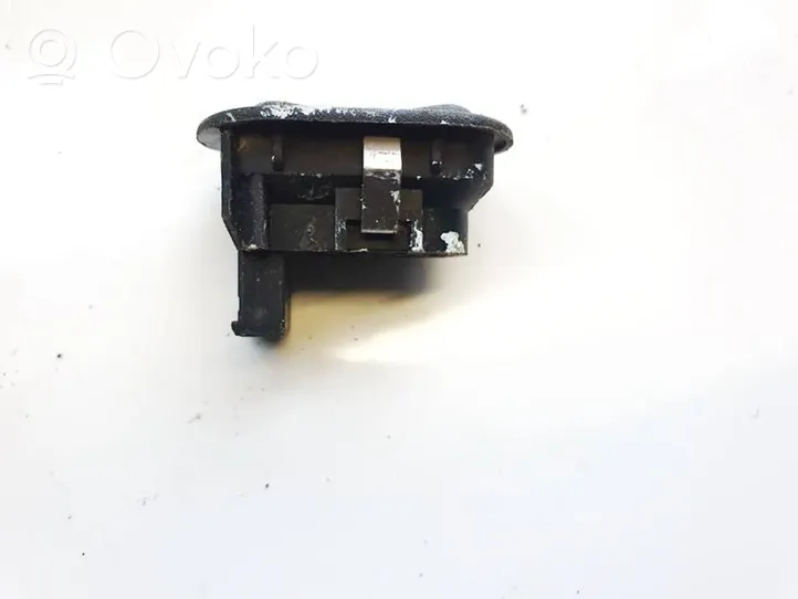 Opel Astra G Interruttore di controllo dell’alzacristalli elettrico 90561388