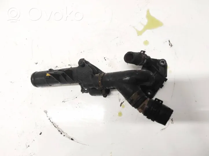 Nissan Qashqai Tuyau de liquide de refroidissement moteur 800386720