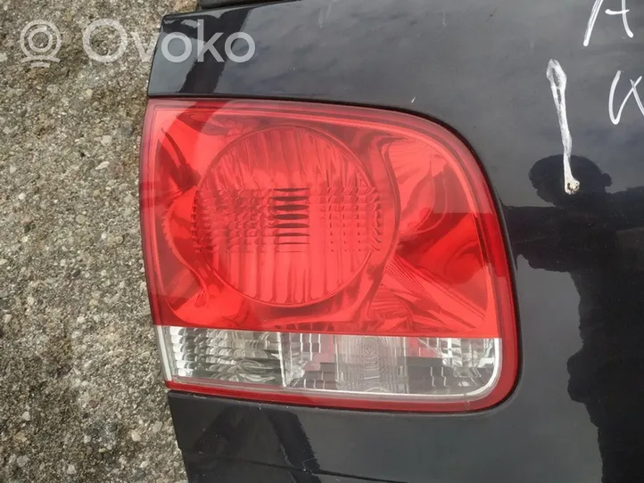 Volkswagen Touareg I Tailgate rear/tail lights 