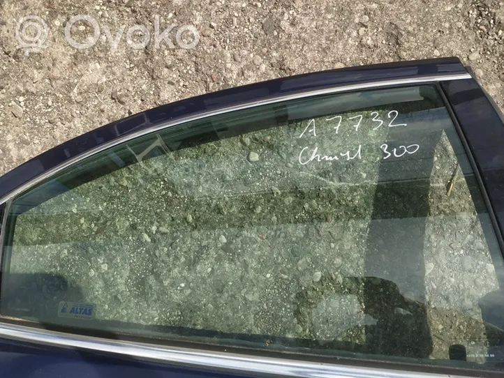 Chrysler 300M Rear door window glass 