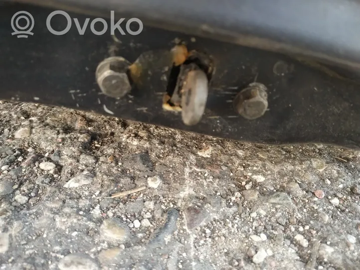 Volvo S40, V40 Priekinių durų atvėrimo ribotuvas 