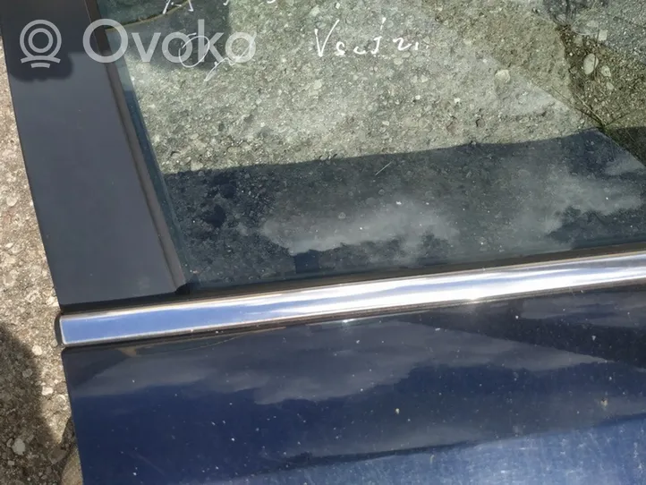 Opel Vectra C Priekinių durų stiklo apdaila 