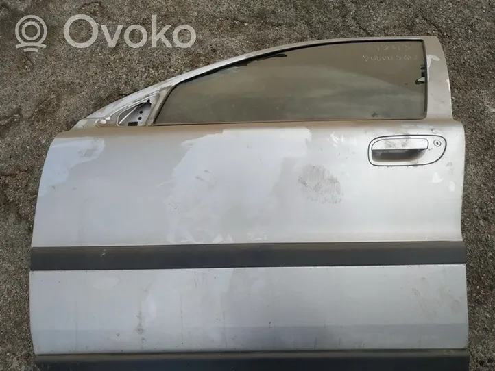 Volvo S60 Drzwi przednie pilkos