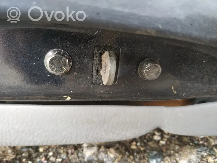 Volvo S40, V40 Ribotuvas galinių durų atvėrimo 