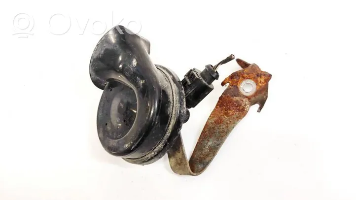 Volkswagen PASSAT B6 Horn signal E1000209