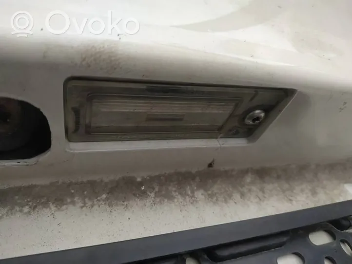 Volvo S60 Éclairage de plaque d'immatriculation 