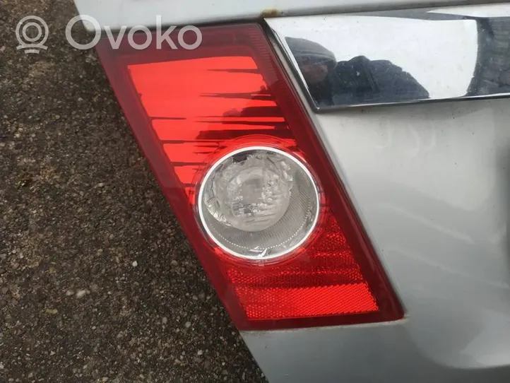 Chevrolet Epica Lampy tylnej klapy bagażnika 